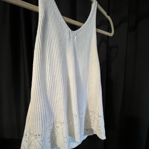 White knit shirt - Picture 2 of 4